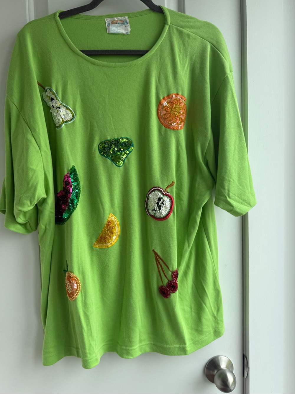 Amazing vintage fruit sequin t-shirt in lime green - size 1x
